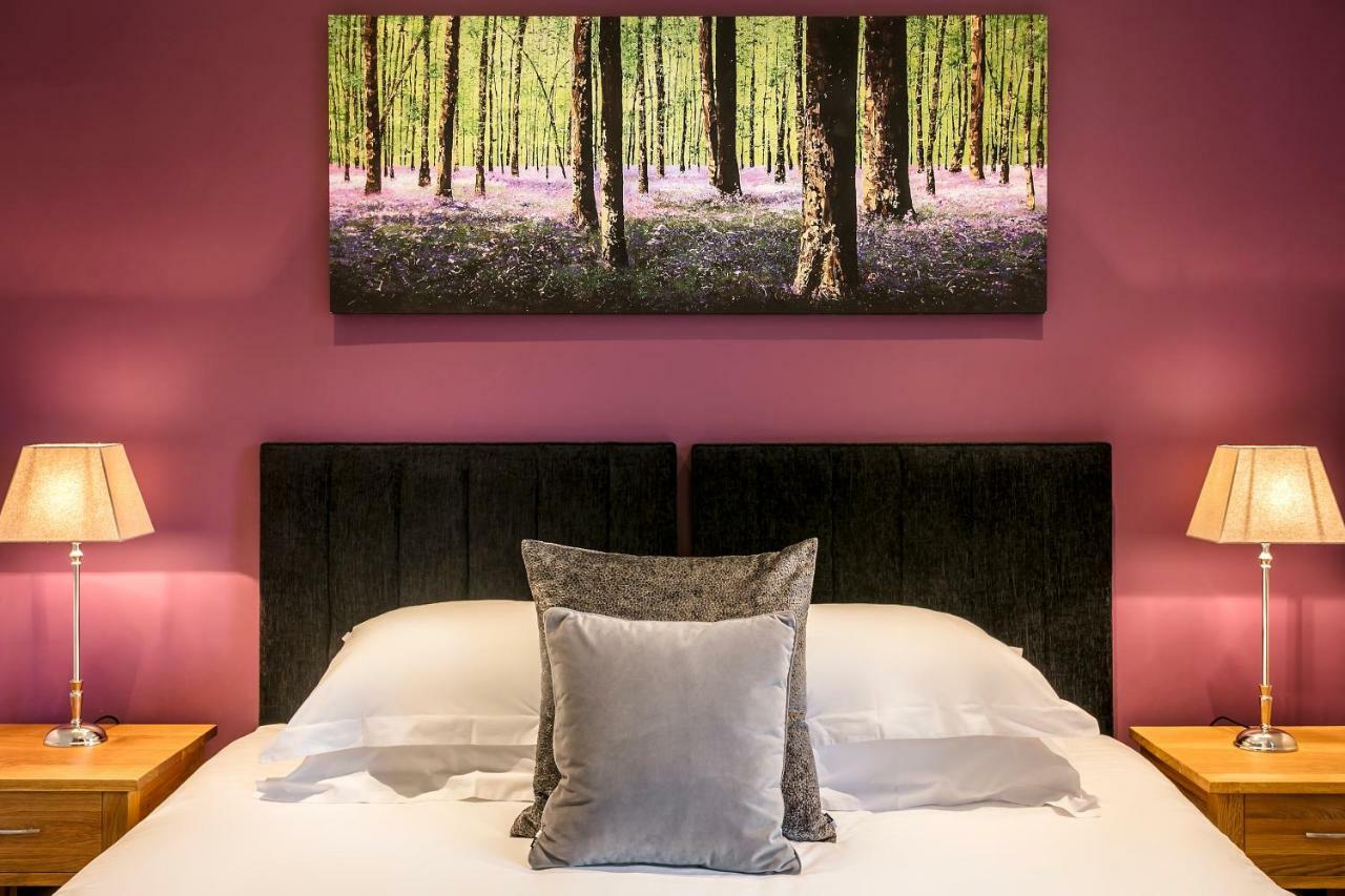 The Lodge @ Carus Green Kendal Ngoại thất bức ảnh